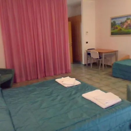 Casa Dante: Giardini Di Atena