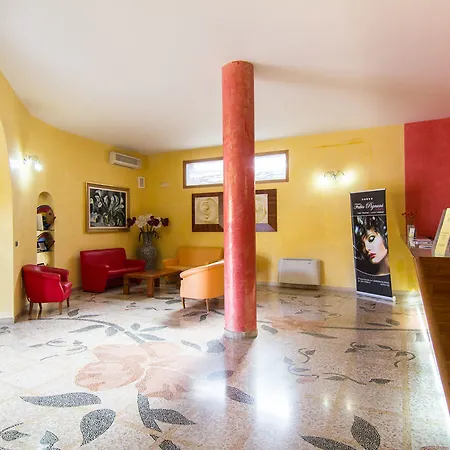 Casa Dante: Giardini Di Atena * Otranto